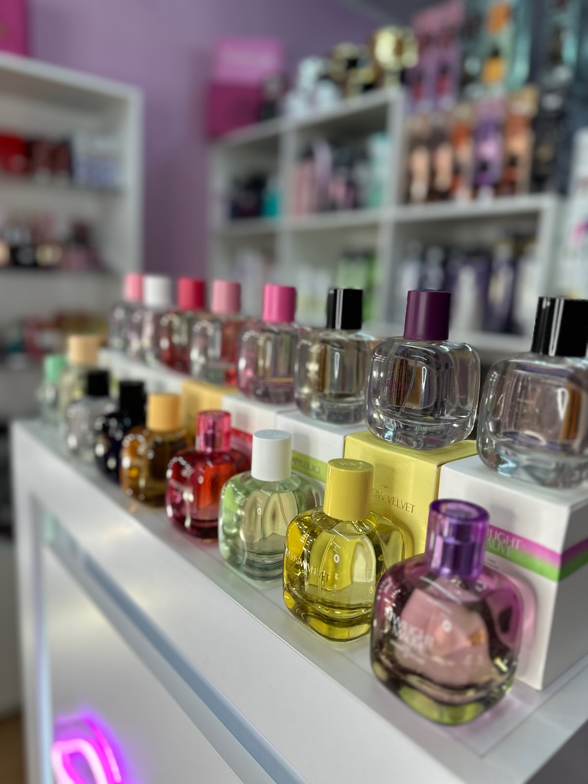Svit Divchat Cosmetics Store