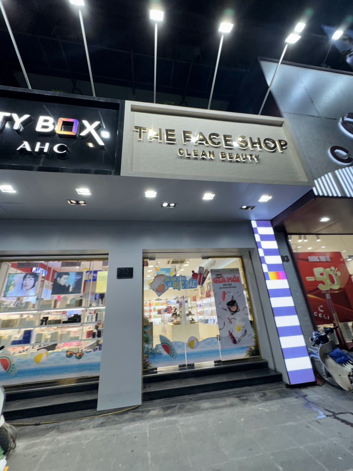 Beauty Box Chua Boc