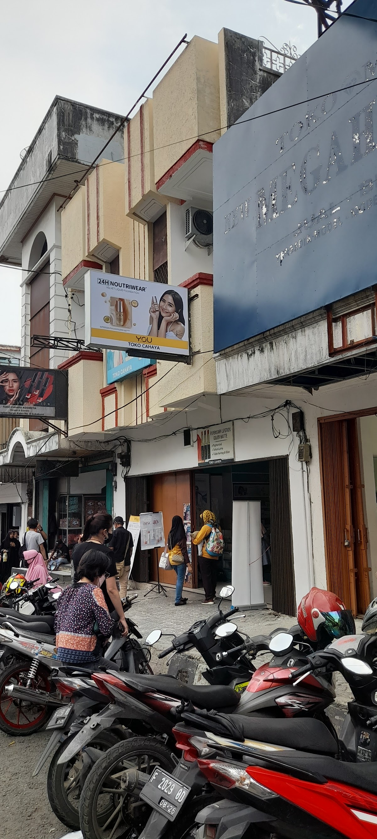Toko Cahaya