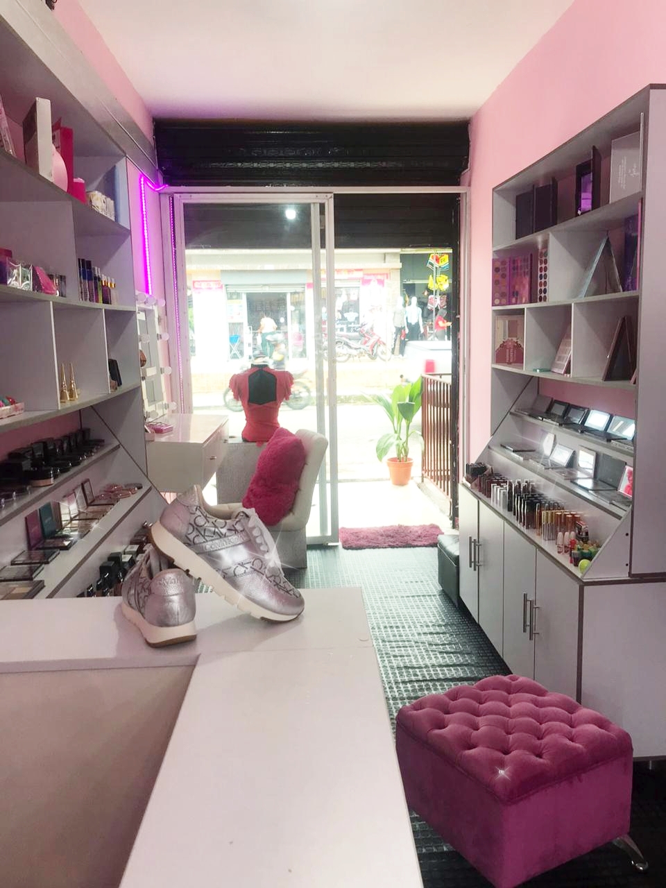 Tienda de Maquillaje Zareth
