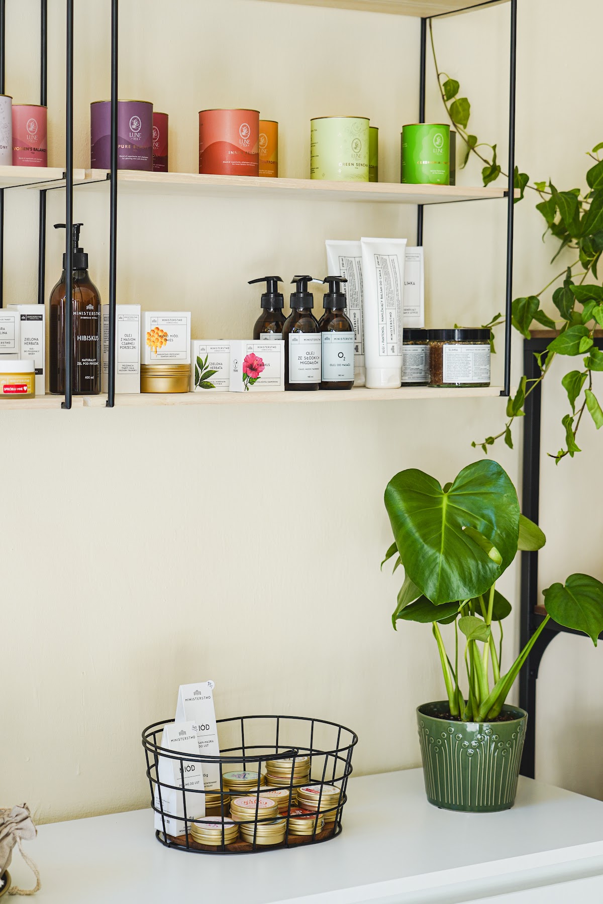 be.you.tea. - cosmetics and little joys