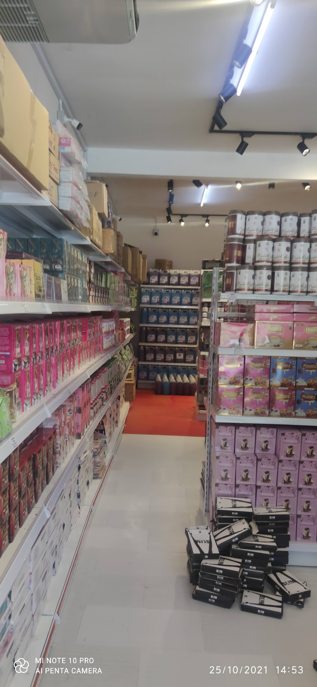Aziyah Pemborong Kosmetik