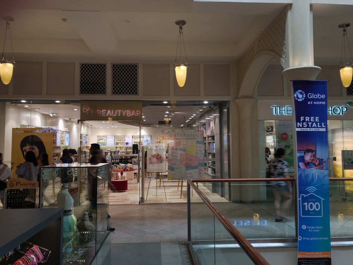 Beauty Bar Rockwell