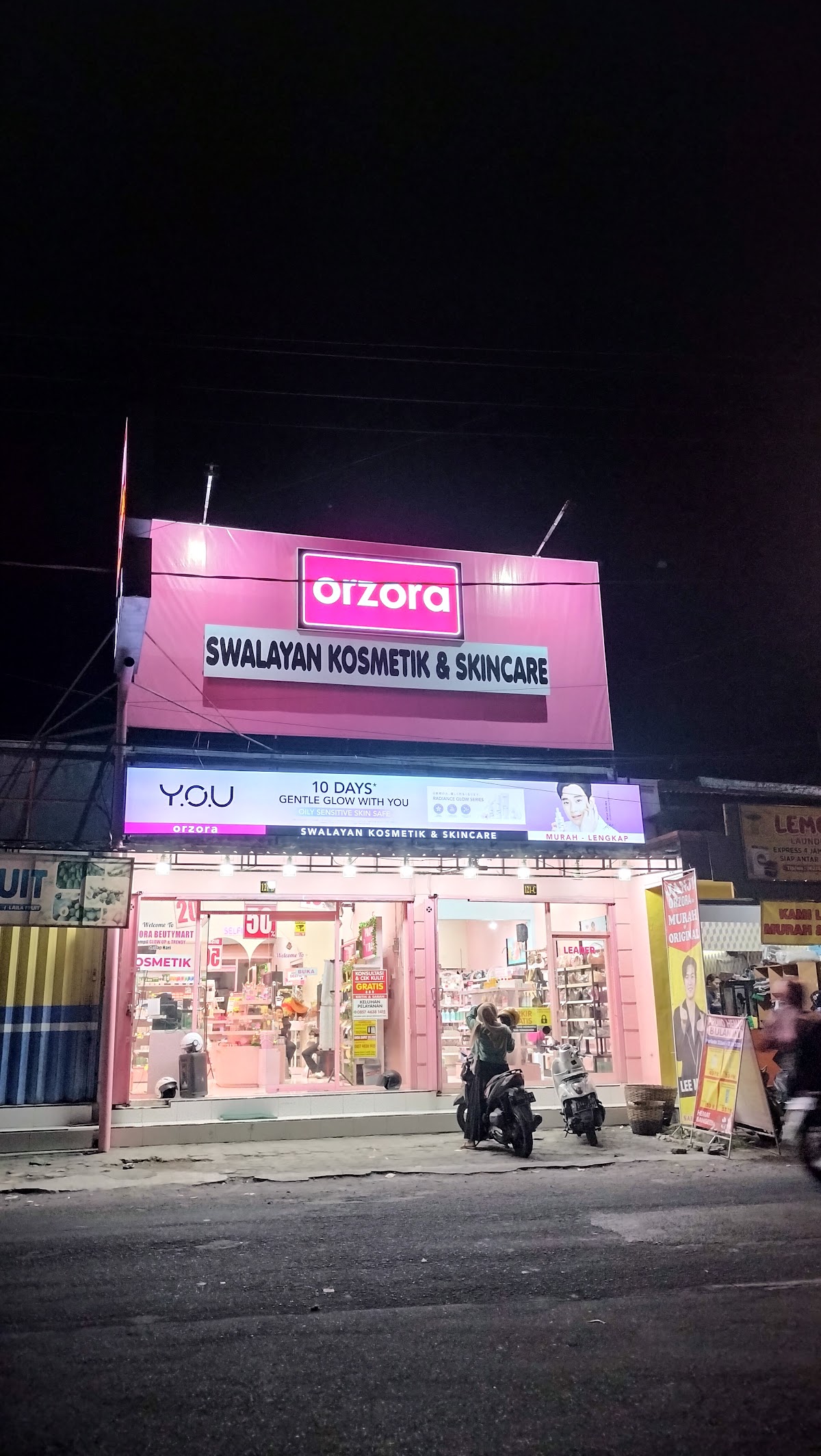 Toko Kosmetik Erzora