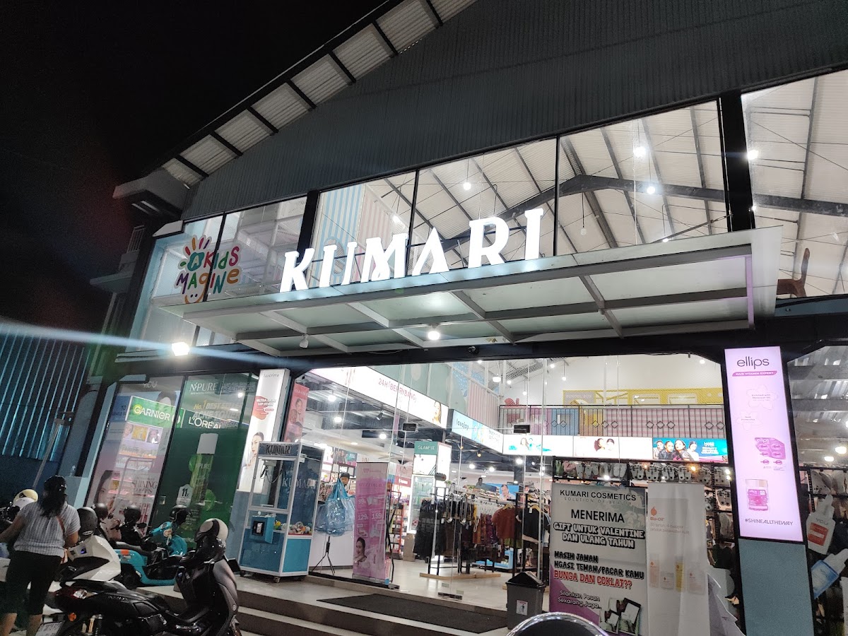 Kumari Cosmetics & Fashion