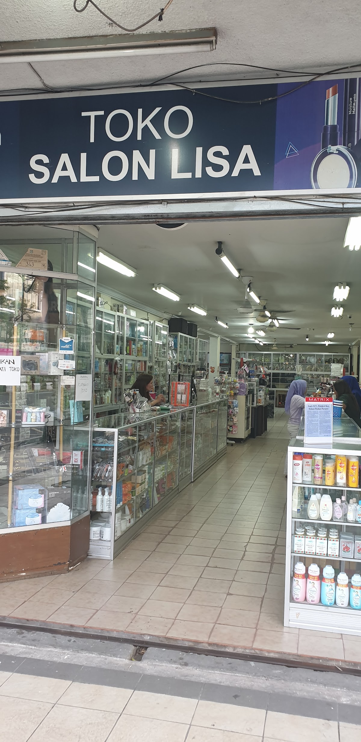 Toko Lisa Salon Supplier