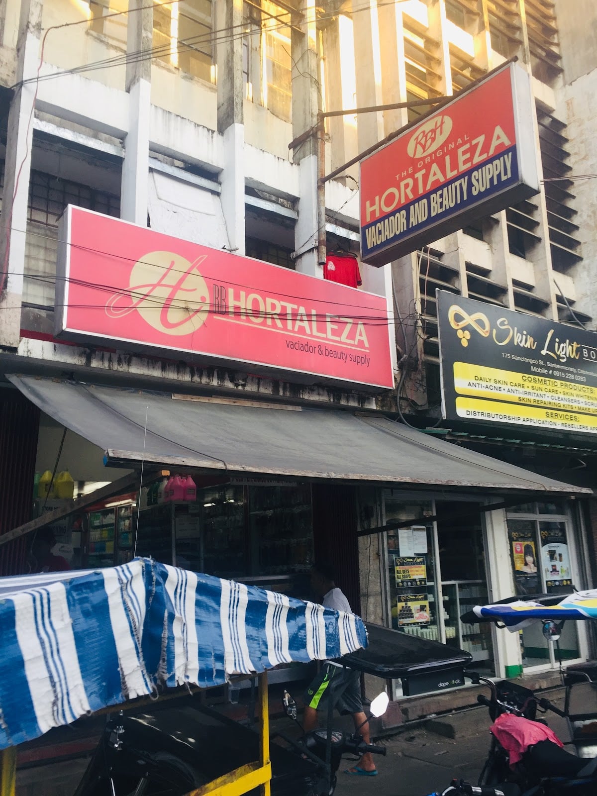RB Hortaleza Vaciador & Beauty Supply