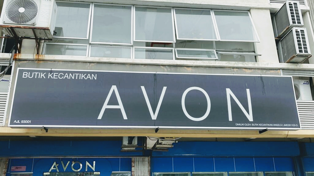 AVON MOUNT AUSTIN