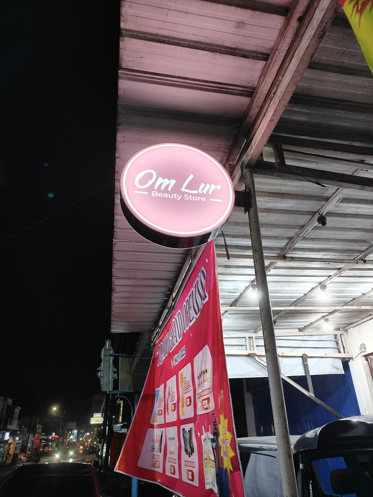 Om Lur Beauty Store