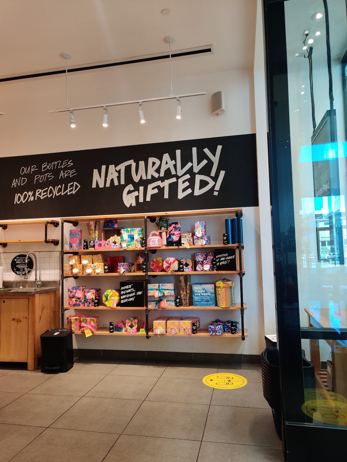 Lush Cosmetics Santa Rosa