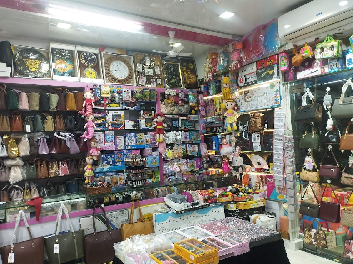 New Beauty Cosmetics And Bag