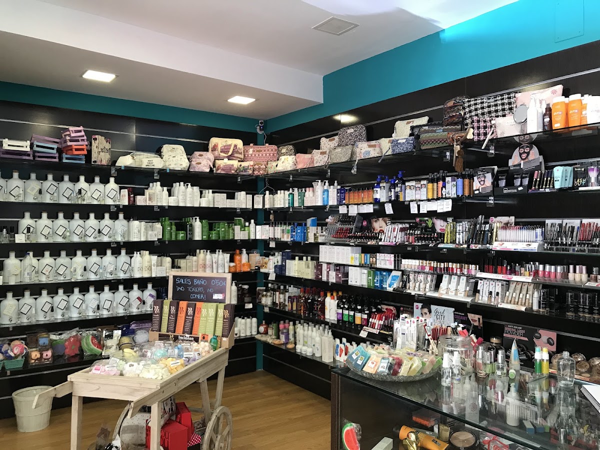 Fragancias y Cosmetica Natural (Aromas Toledo)