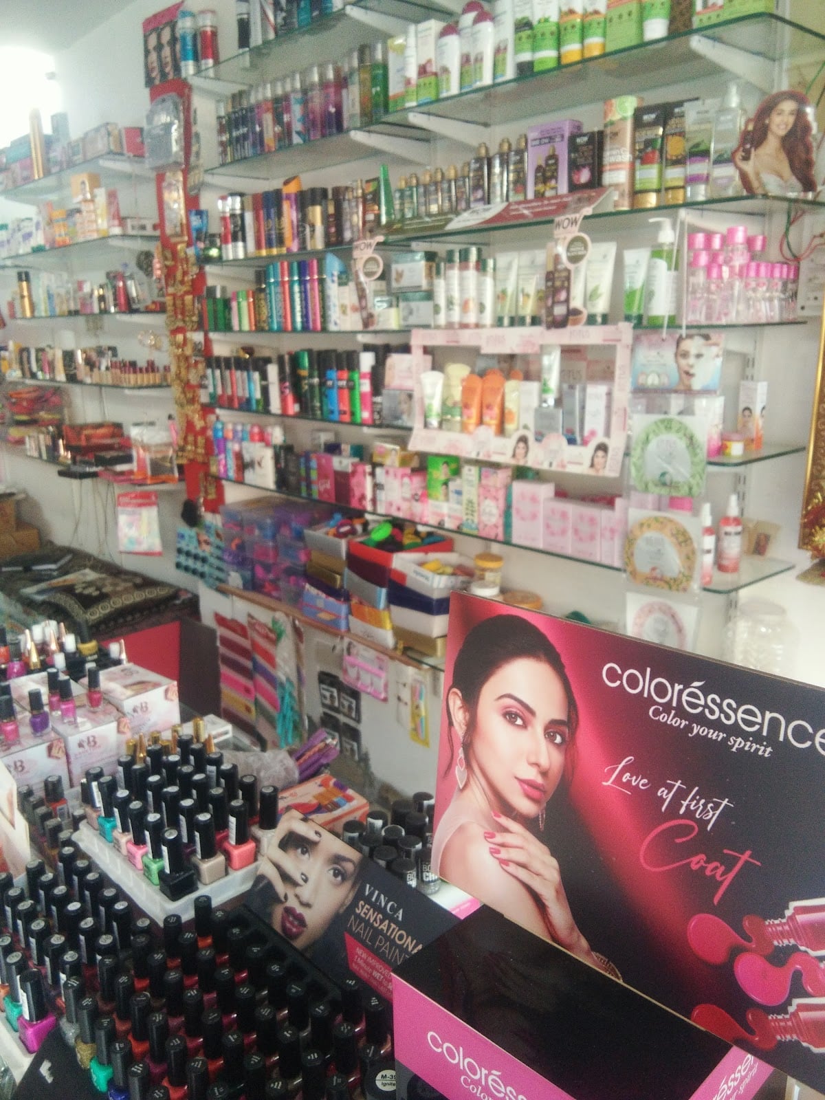 Chanchal cosmetics &b