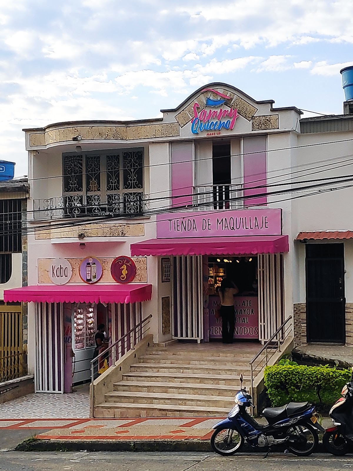 Sammy Quiceno Tienda de Maquillaje