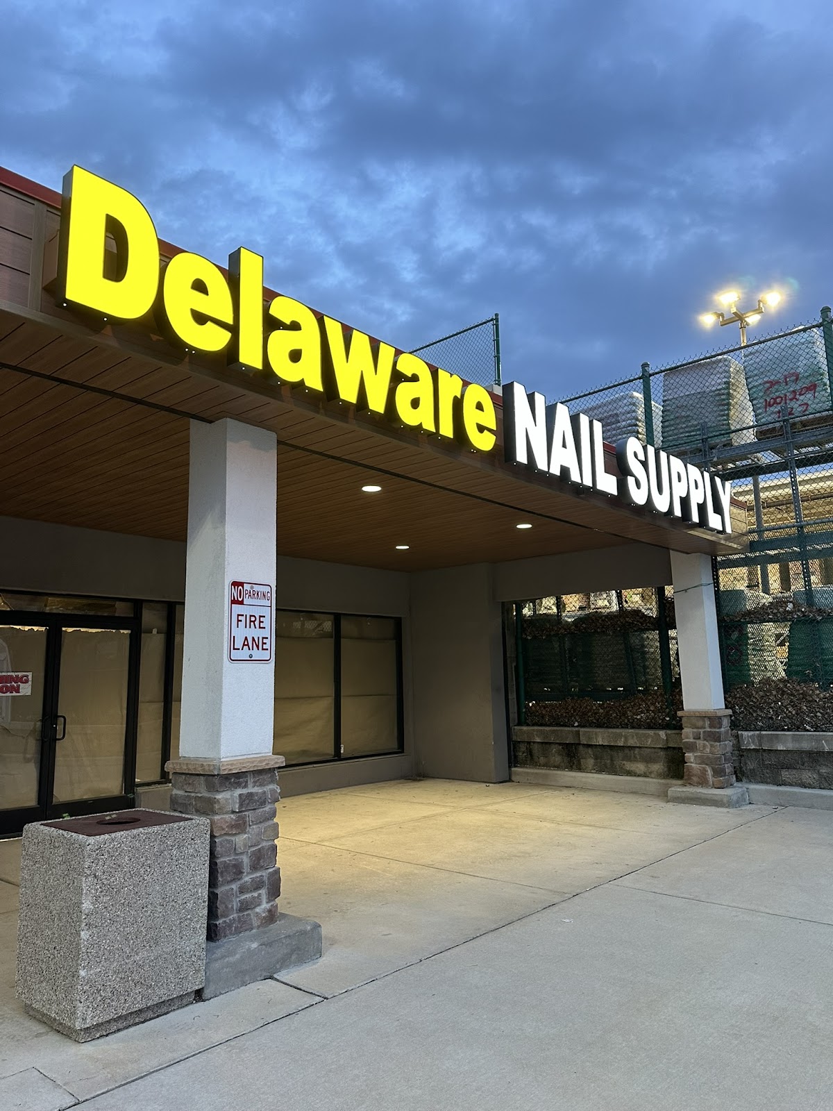 Delaware Nail Supply