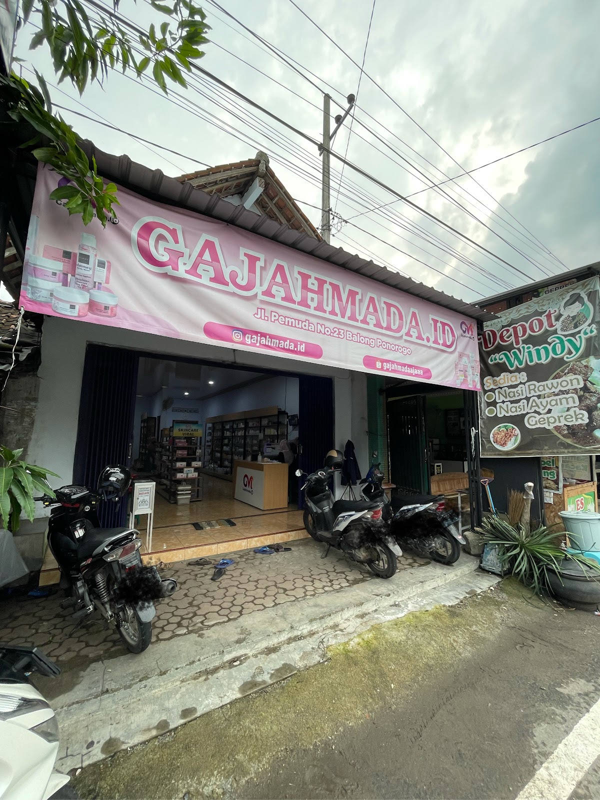 GAJAHMADA.ID KOSMETIK BALONG