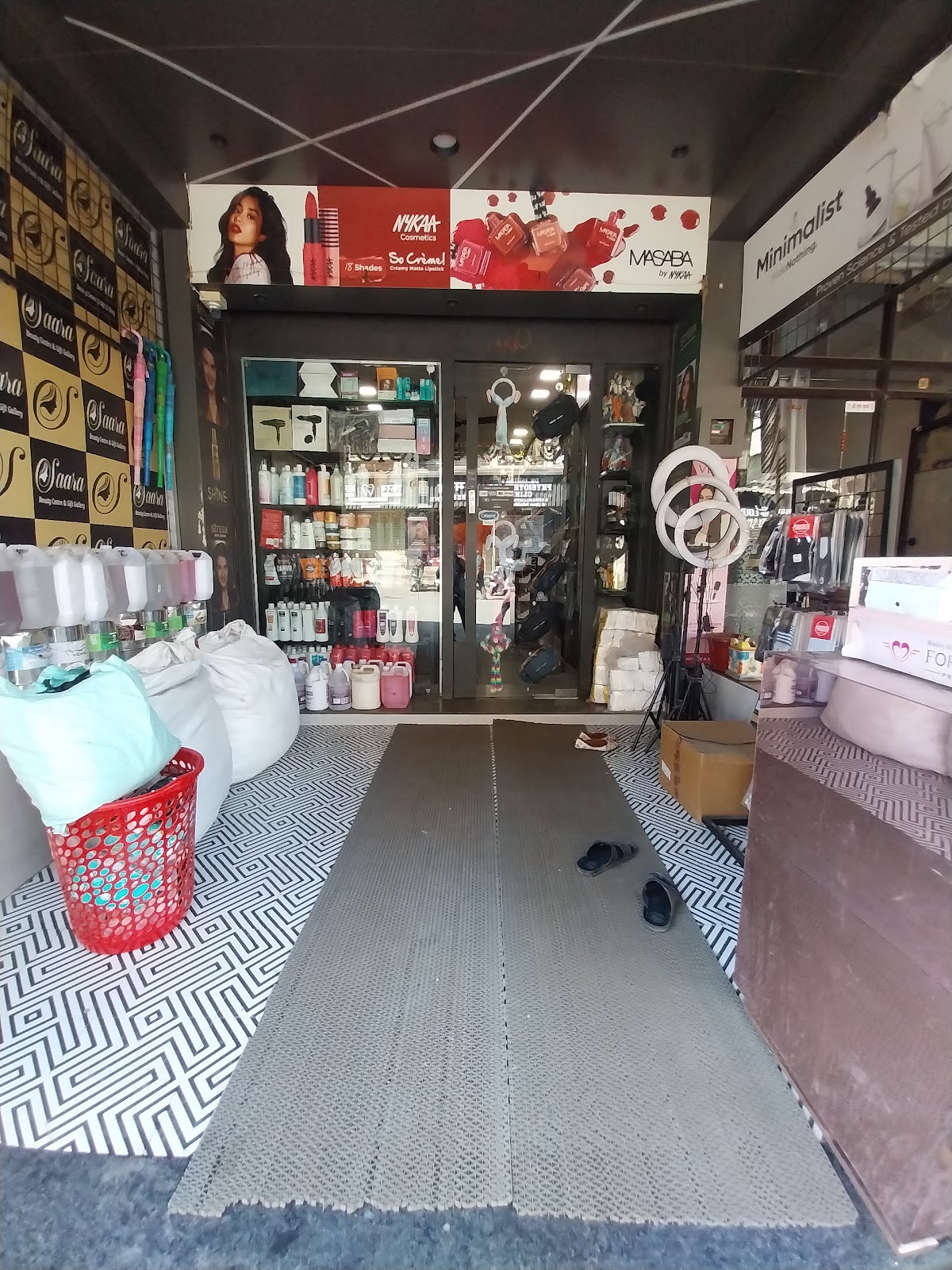 Saara Beauty Centre and Gift Gallery