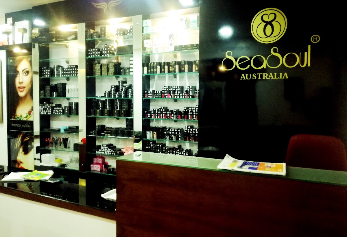 The Makeup Store