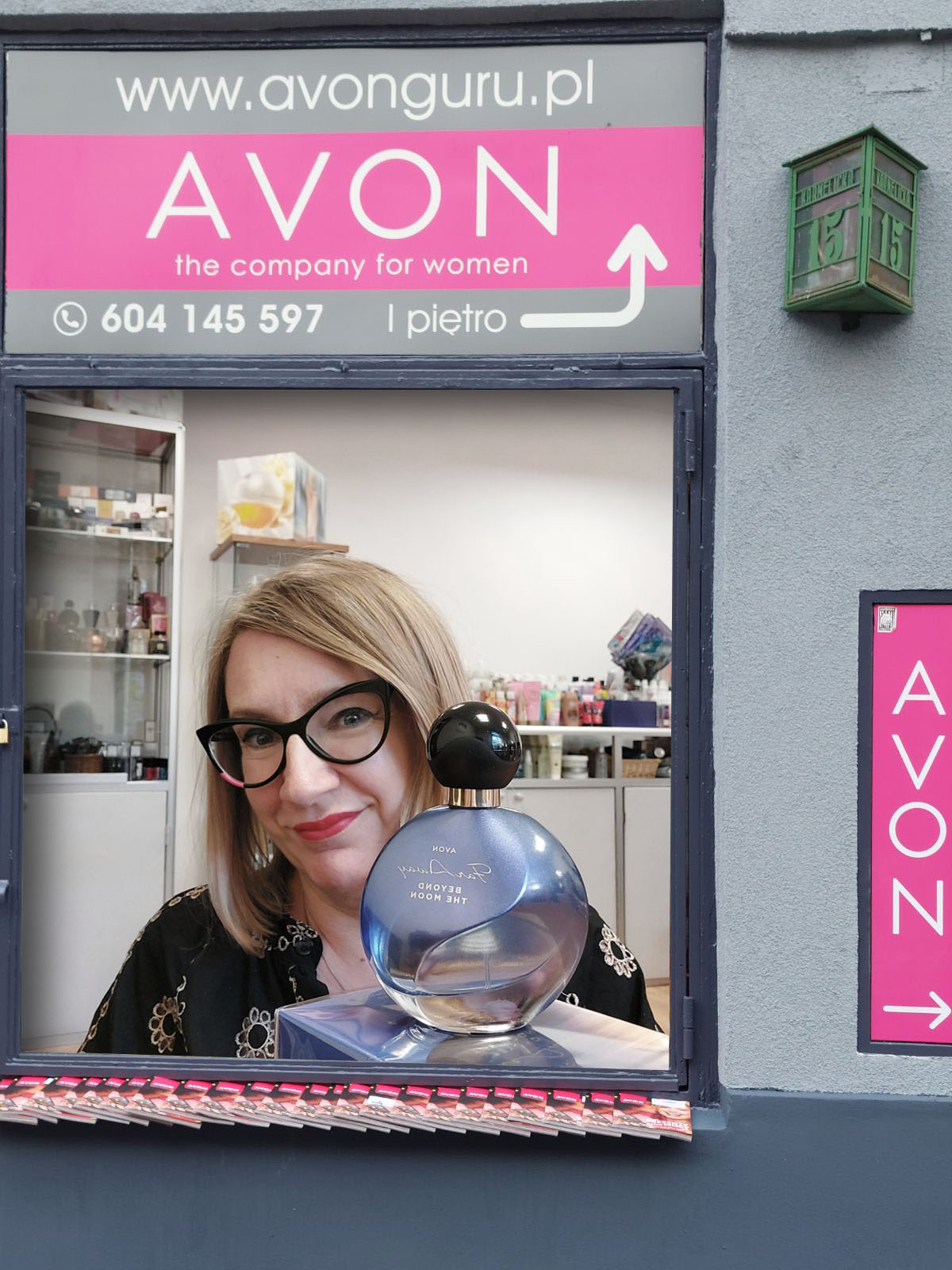 AVON Kraków Karmelicka 15 (Centrum)