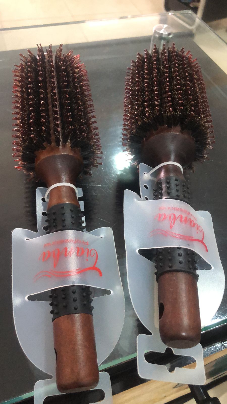 R & R Beauty Supply SRL