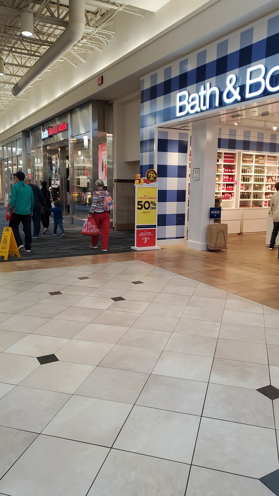 Bath & Body Works