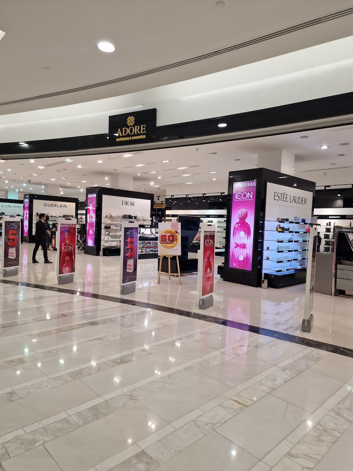 ADORE perfumery & cosmetics