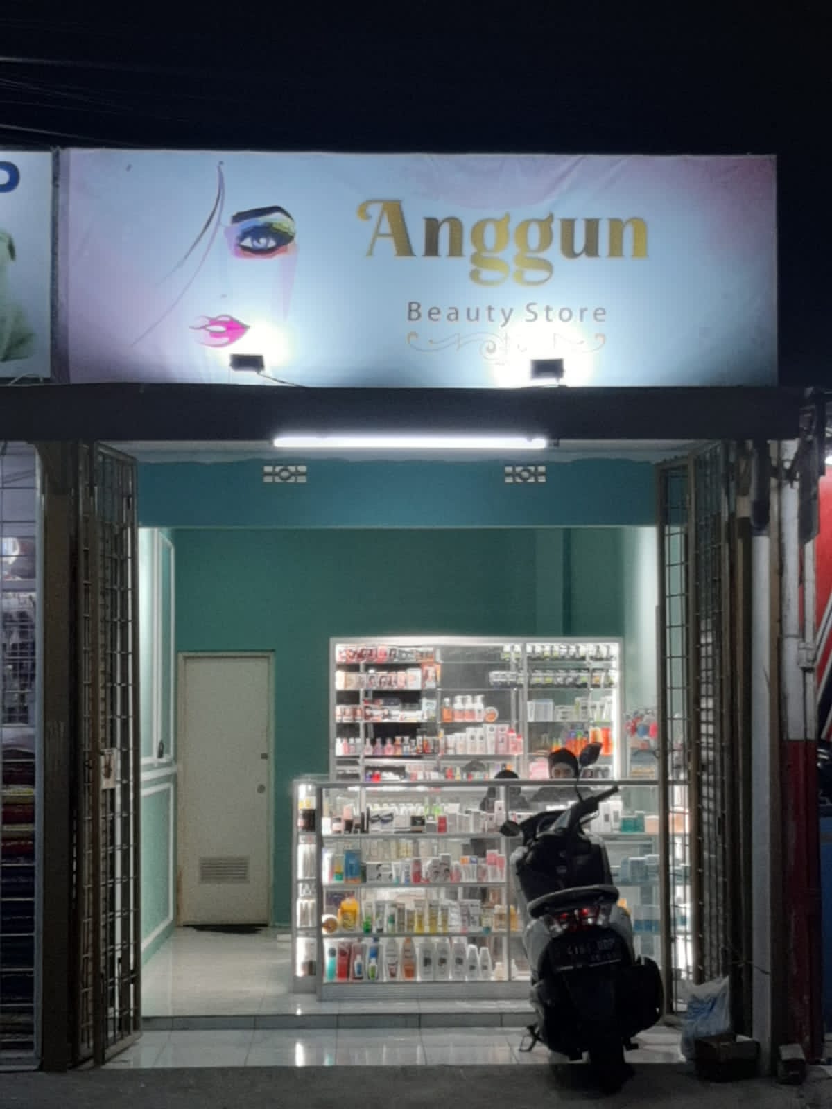 Anggun Beauty Store