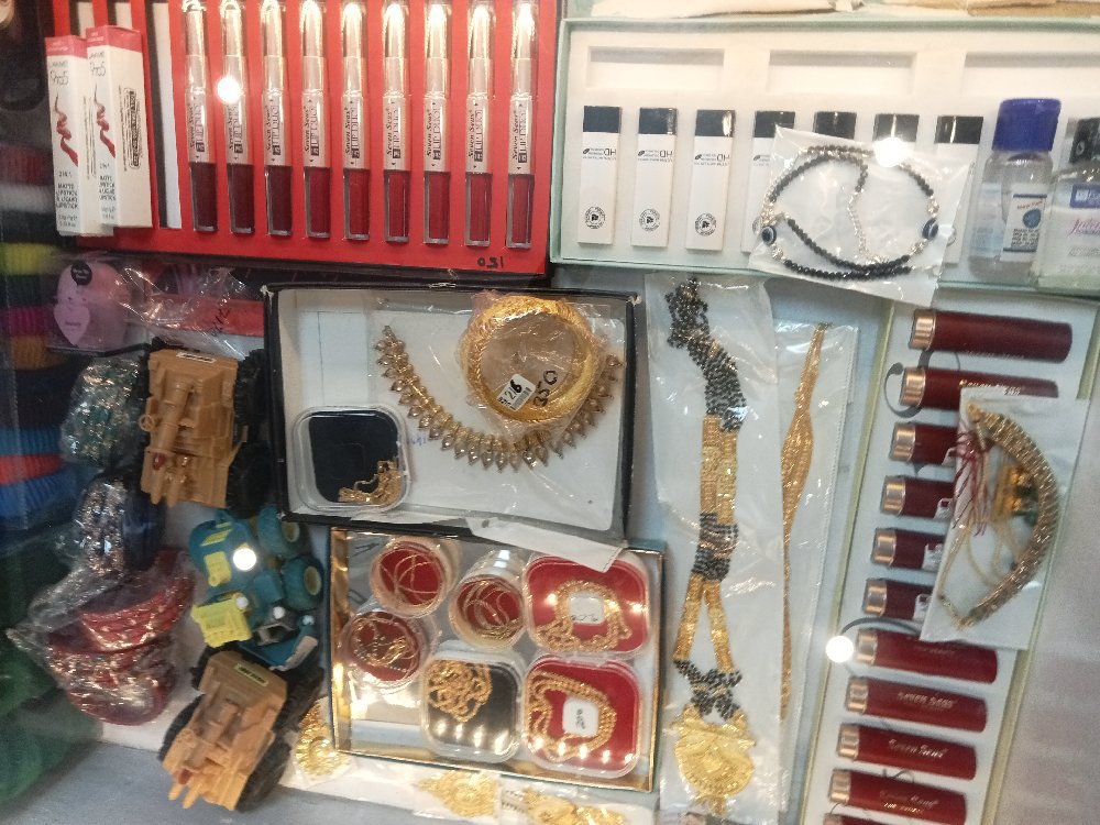 Shiv Shakti Sringar And Gift Shop