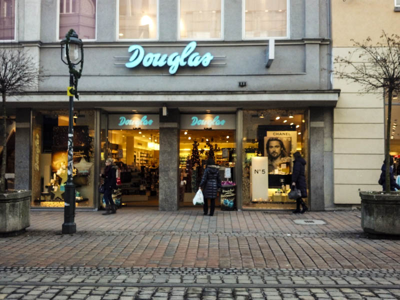 Douglas Augsburg Moritzplatz