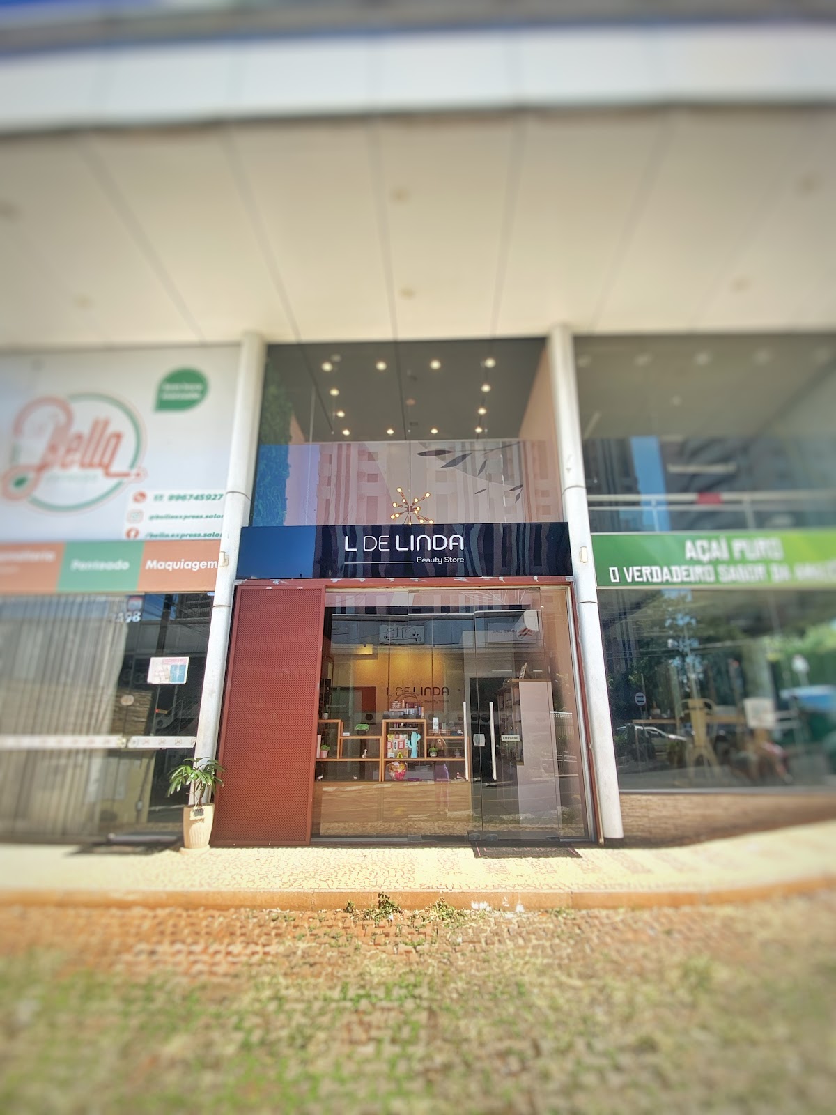 L de Linda - Loja de Maquiagem