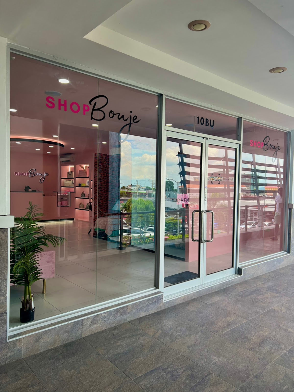 Shop Bouje
