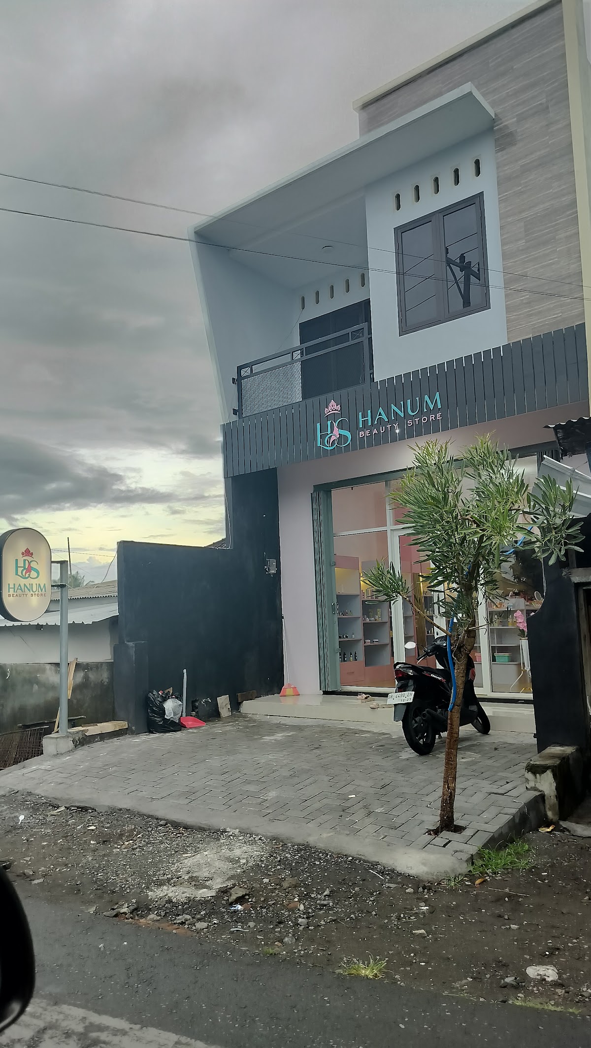 Hanum Beauty Store