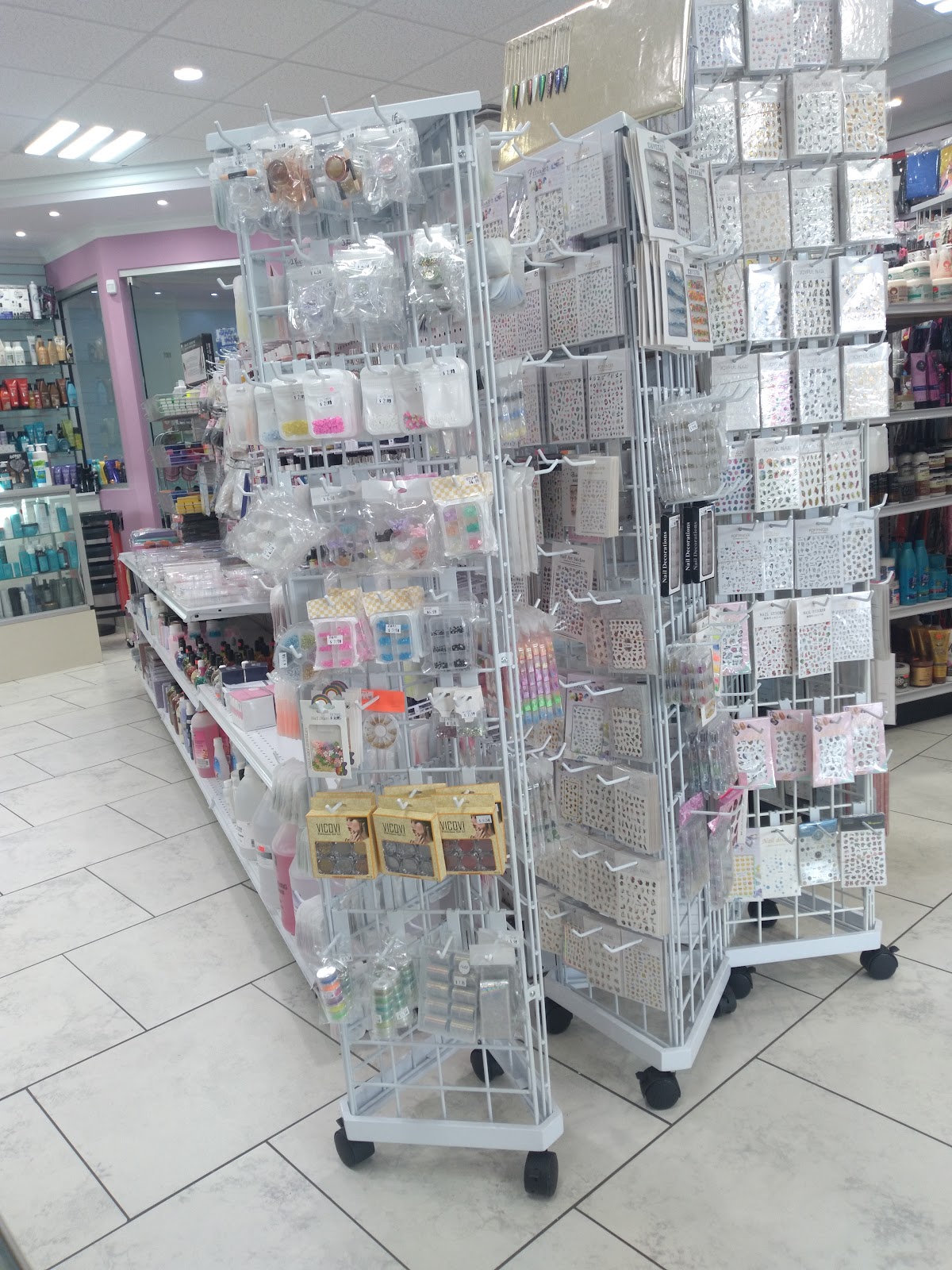 Del Rio Beauty Supply