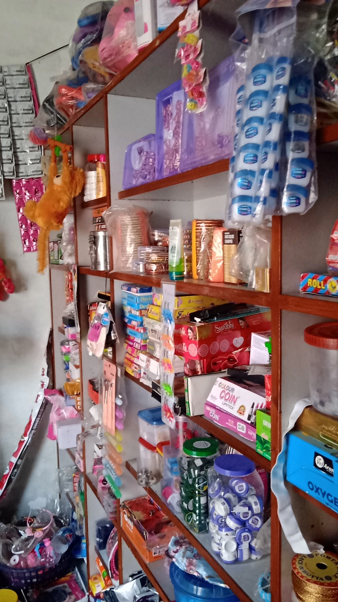 Jiya Cosmetic and Gifts Centre