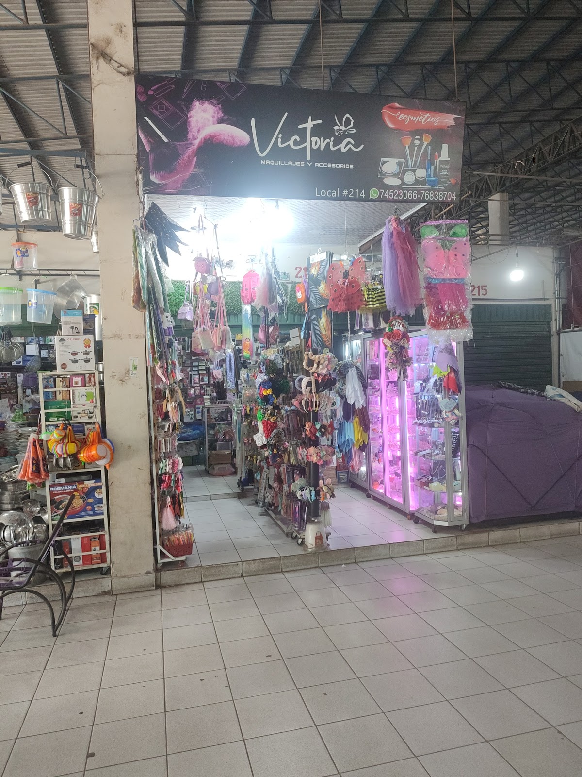 Victoria Maquillajes y Accesorios