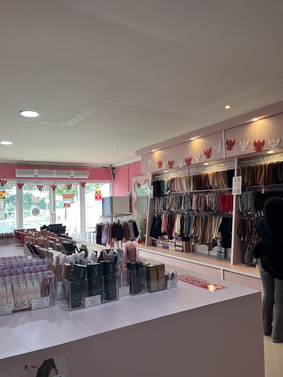 Putri Beauty Shop