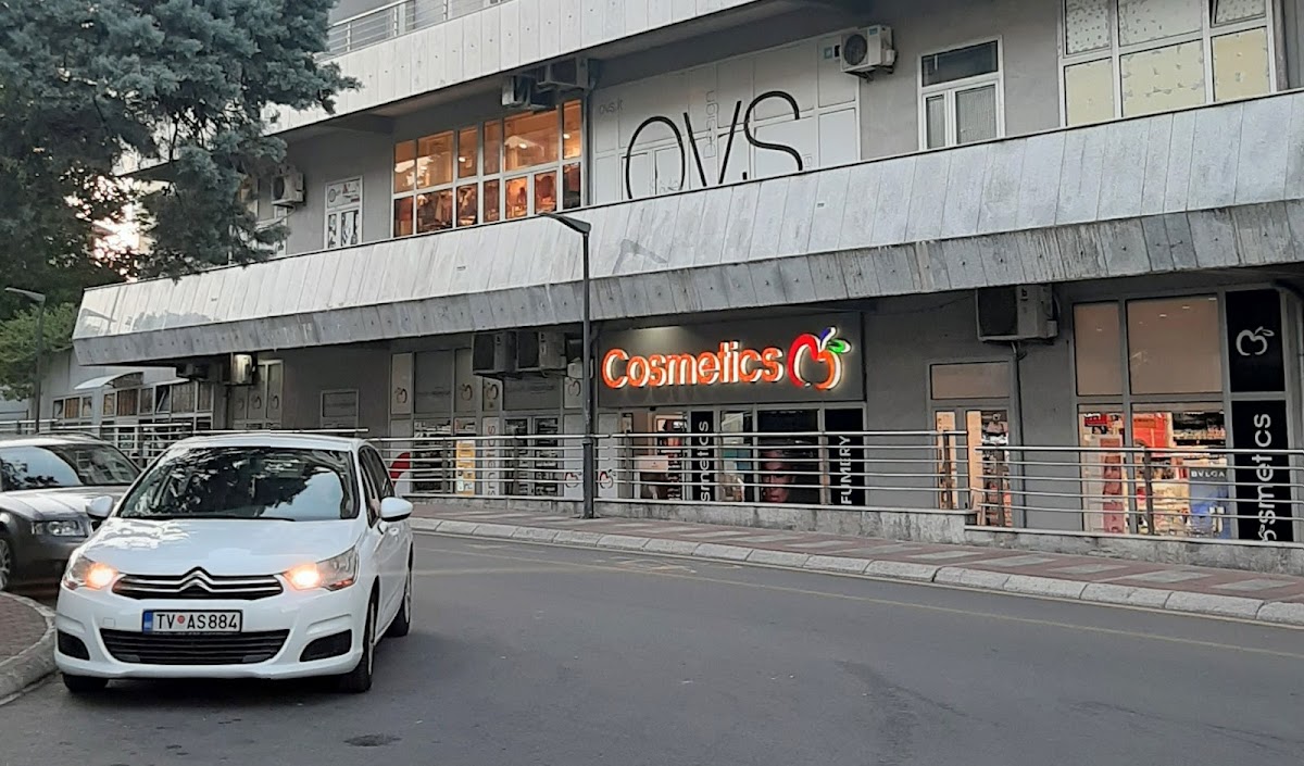 Cosmetics Market