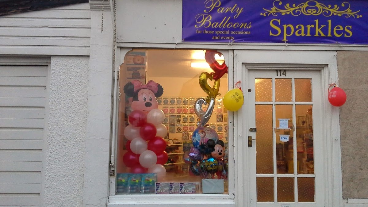 Sparkles Party Balloons & Sparkles Beauty Box