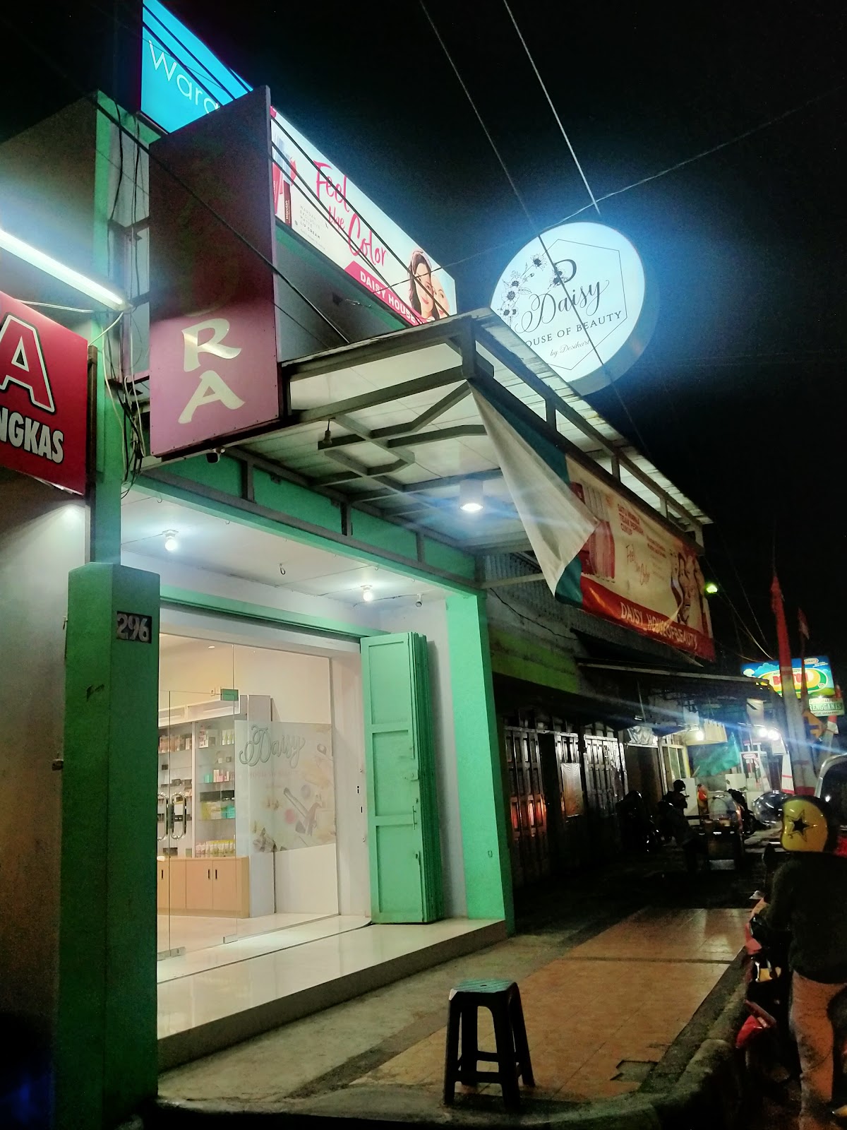 Daisy House Of Beauty