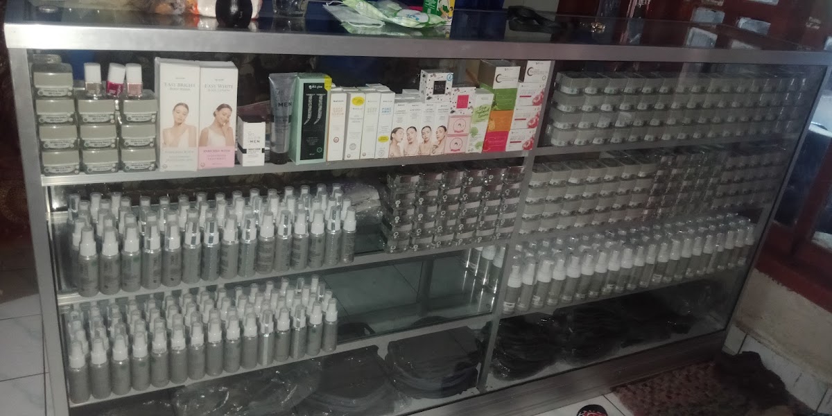 Raharni Ms Glow ORI Manado