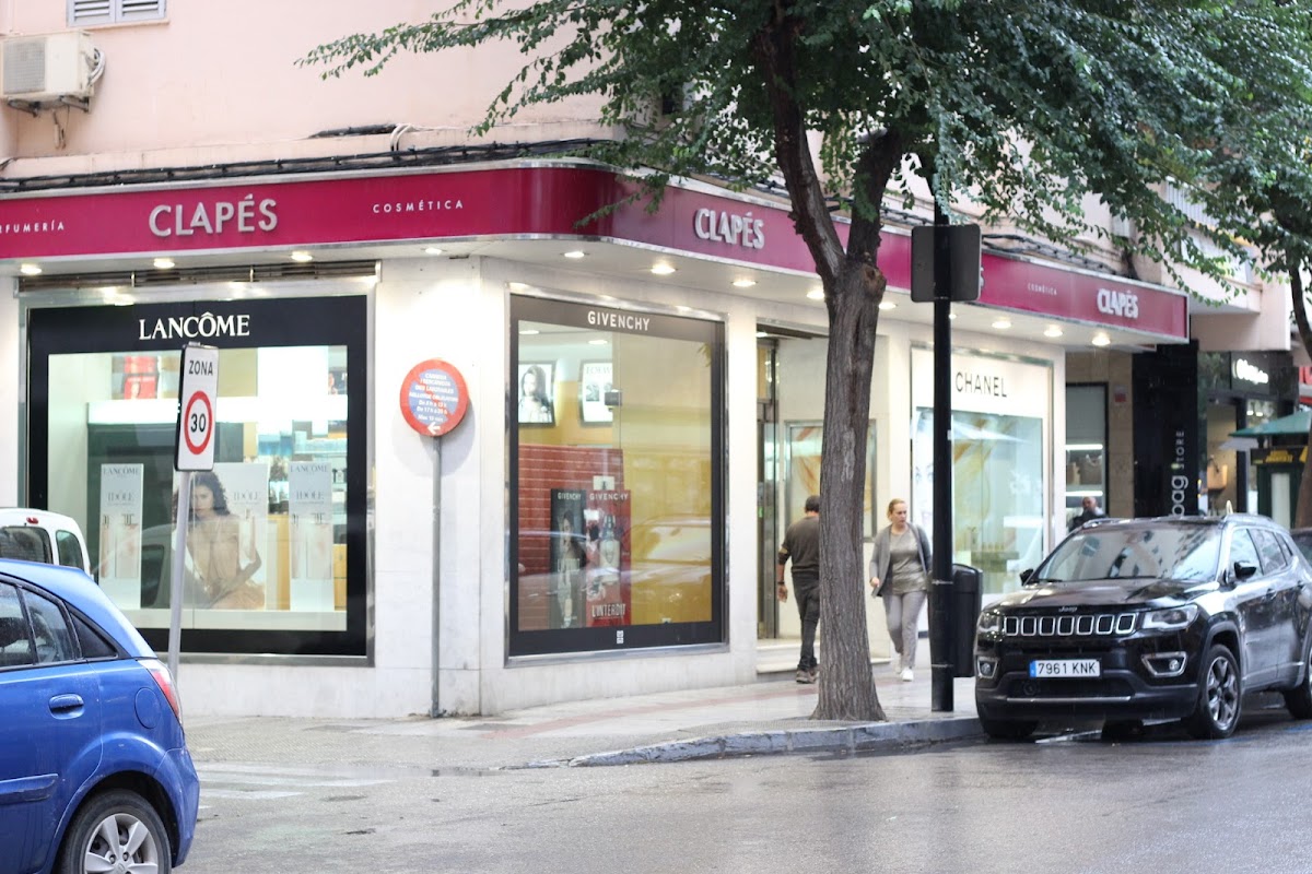 Perfumerías Clapés