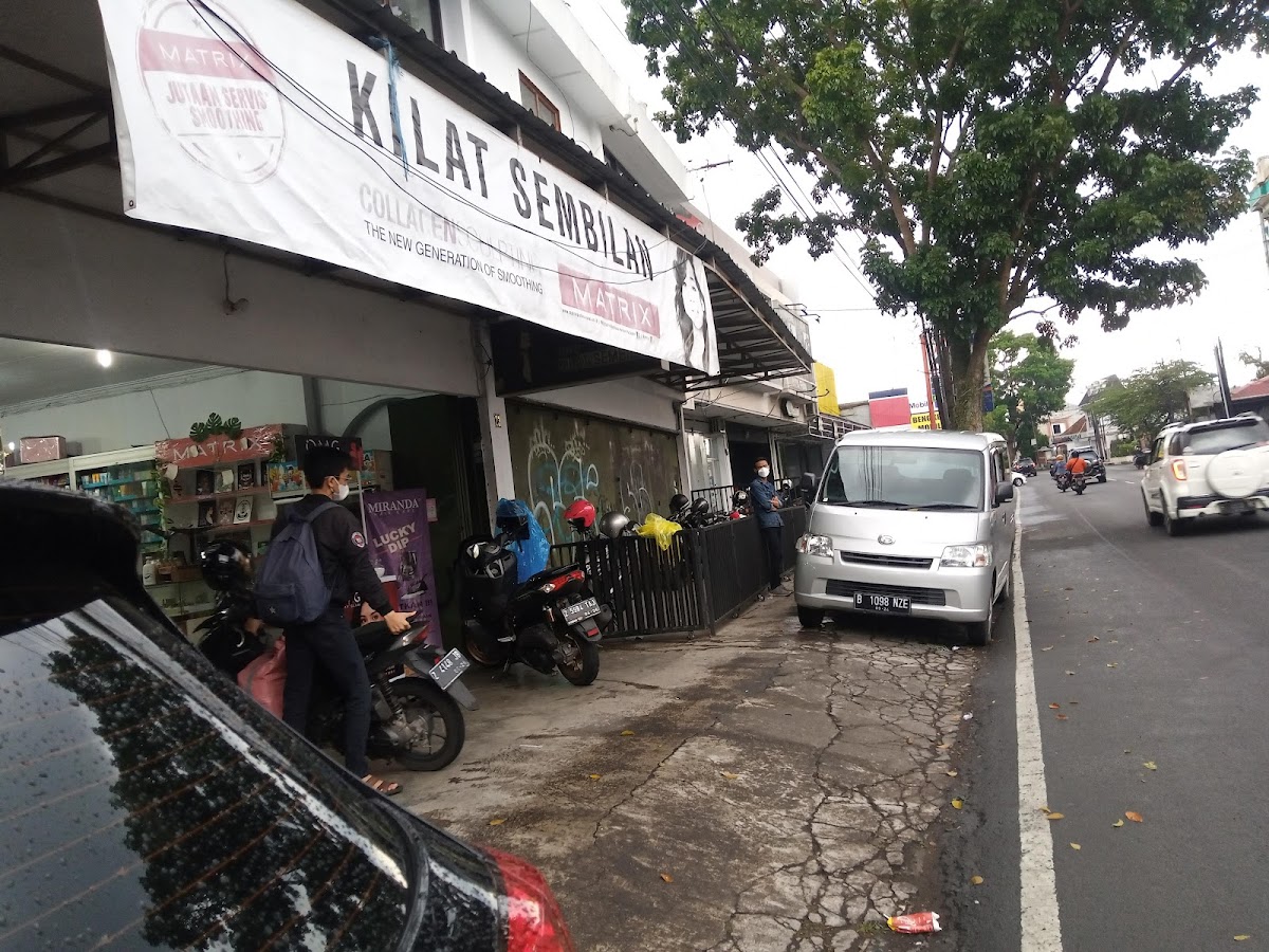 Toko Kilat Sembilan
