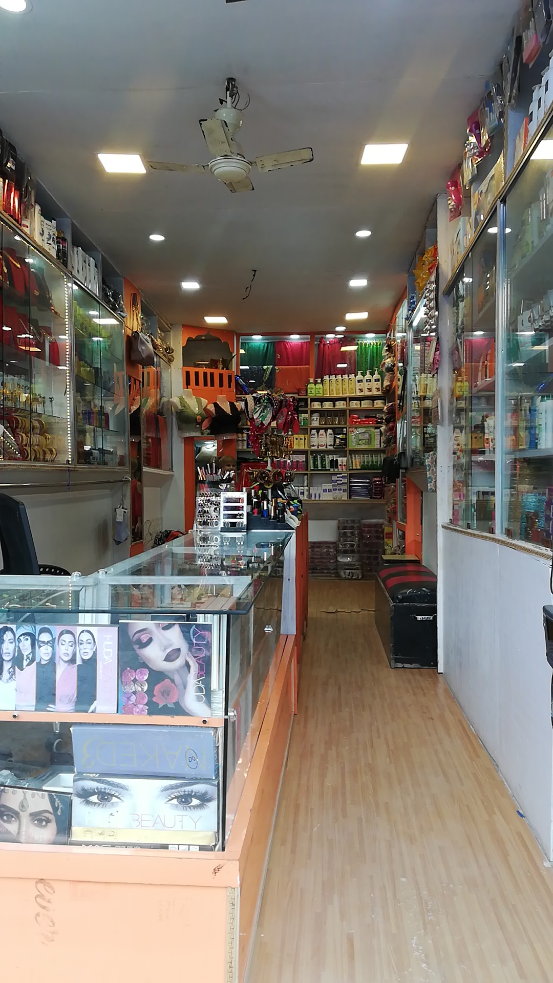 Diva Fancy & Cosmetics