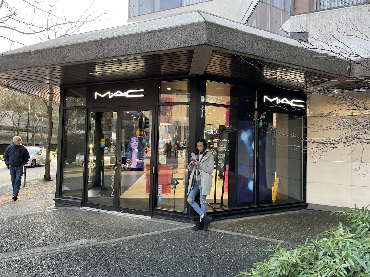 MAC Cosmetics