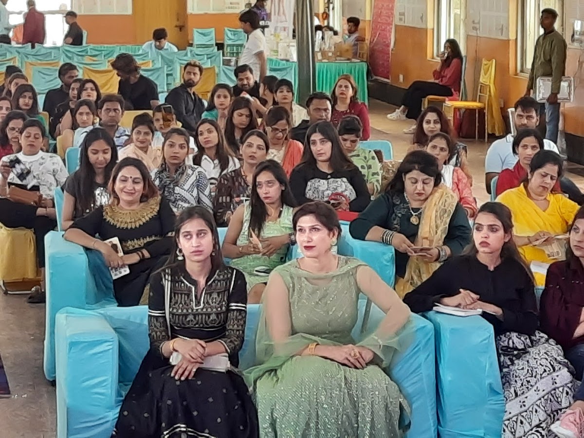Kapoor Cosmetics