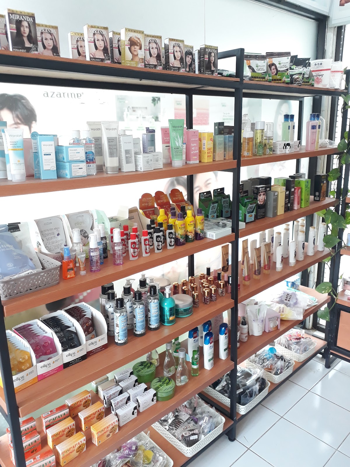 Mukti Beauty Store