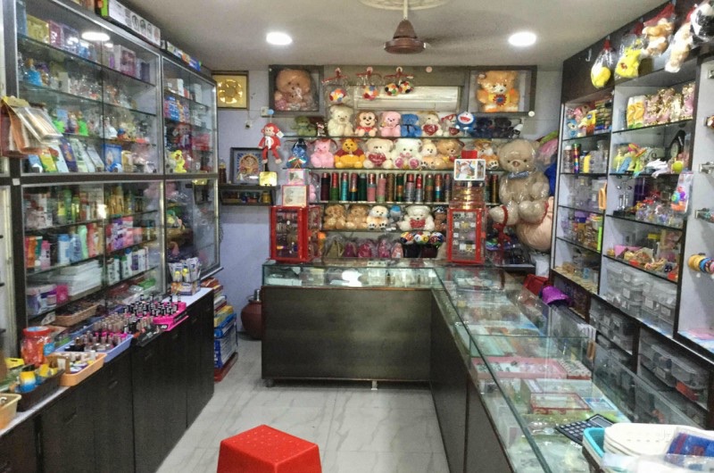 Jyoti Fancy A complete Woman Shop