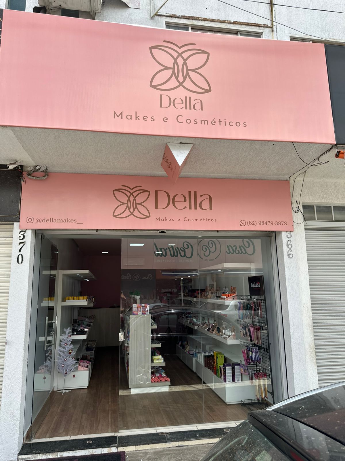 Della Makes e Cosmeticos