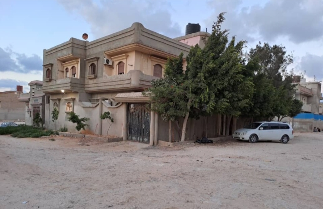 Rawan Lil-Mustalzamat wa al-Utur al-Shababiyya