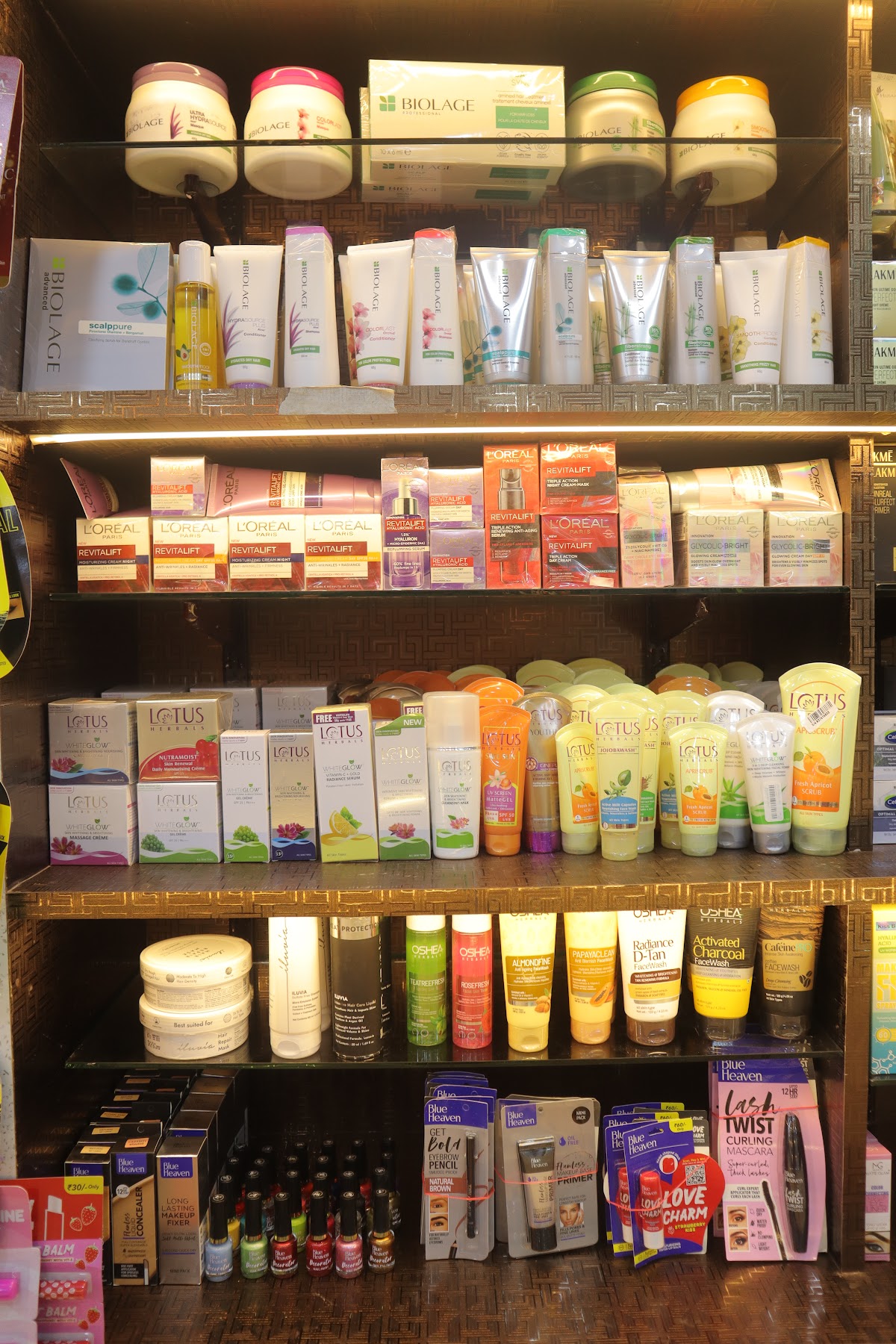 Adrika's Cosmetics World